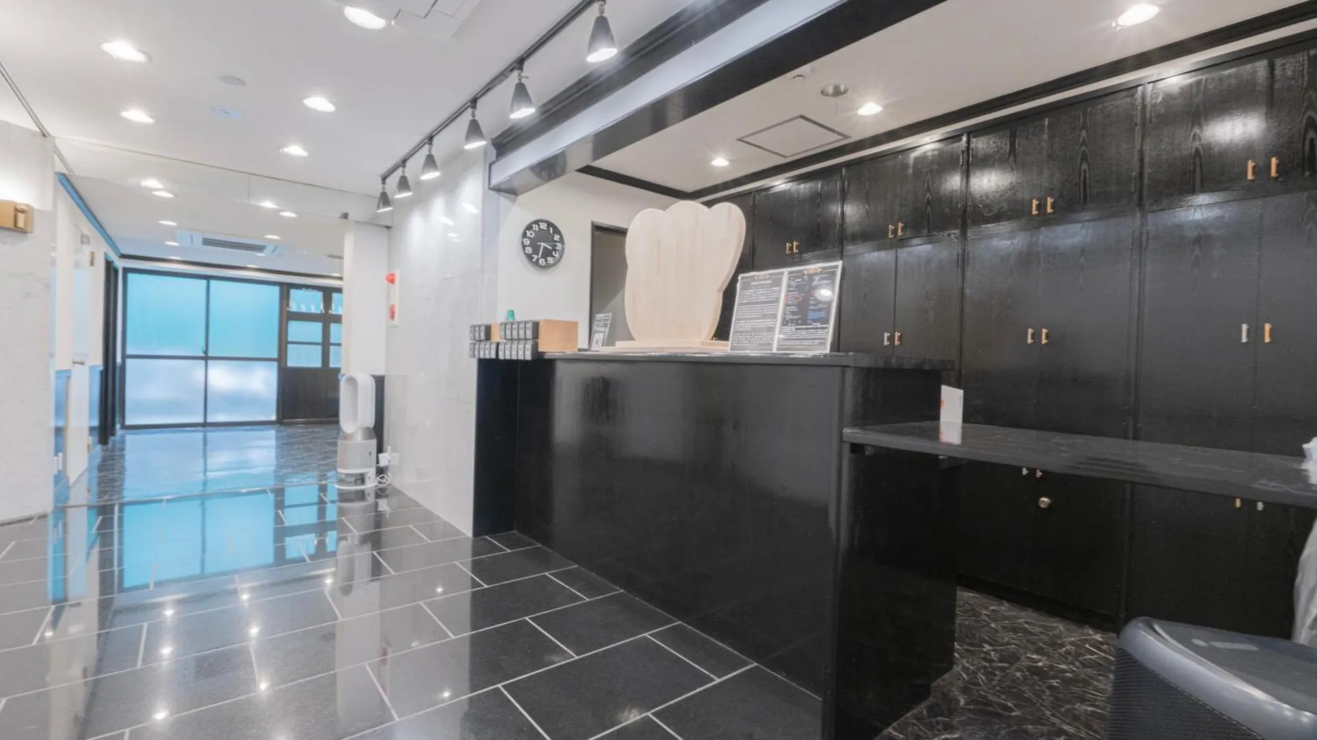 Hotel Tokyo Journey Portal Kinshicho I Self Check-In Check-Out Minutes From Sumiyoshi Station & Iconic Attractions & Sky Tree